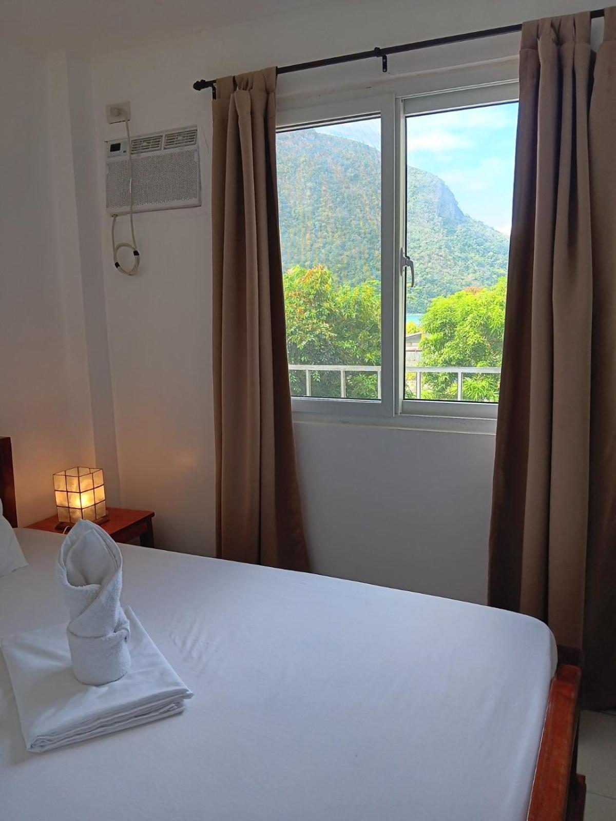 Forest Bay Inn 엘니도 외부 사진